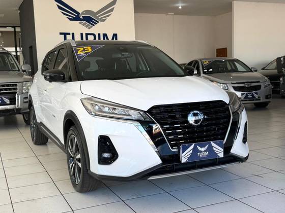 NISSAN KICKS 1.6 16V FLEXSTART EXCLUSIVE XTRONIC NISSAN KICKS 1.6 16V FLEXSTART EXCLUSIVE XTRONIC